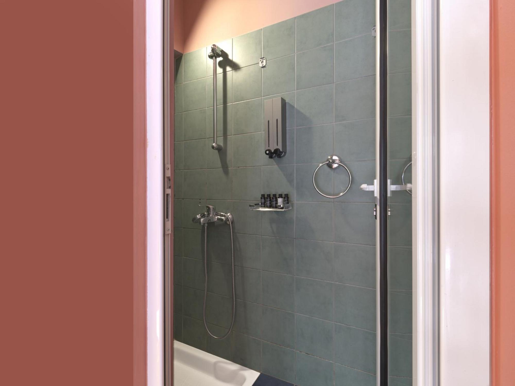 Koukaki Garden Escape Child Friendly Apartment Athen Eksteriør billede